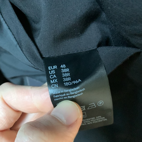H&M slim fit black suit jacket blazer 38R - Picture 5 of 5